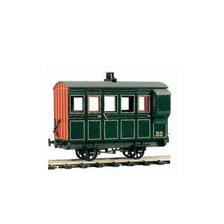 Peco 4 Wheel Coach/Brake, green livery O-16.5 Gauge OR-32