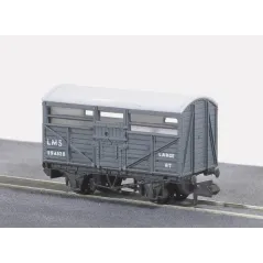 Peco Cattle Truck, LMS, light grey N Gauge NR-45M