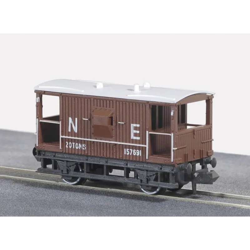 Peco Brake Van, NE, bauxite N Gauge NR-49E