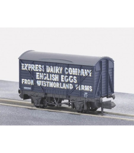 Peco Box Van, Express Dairy English Eggs N Gauge NR-P133