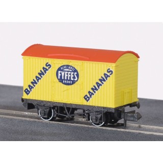 Peco Box Van, Refrigerator type, Fyffes, yellow N Gauge NR-P140