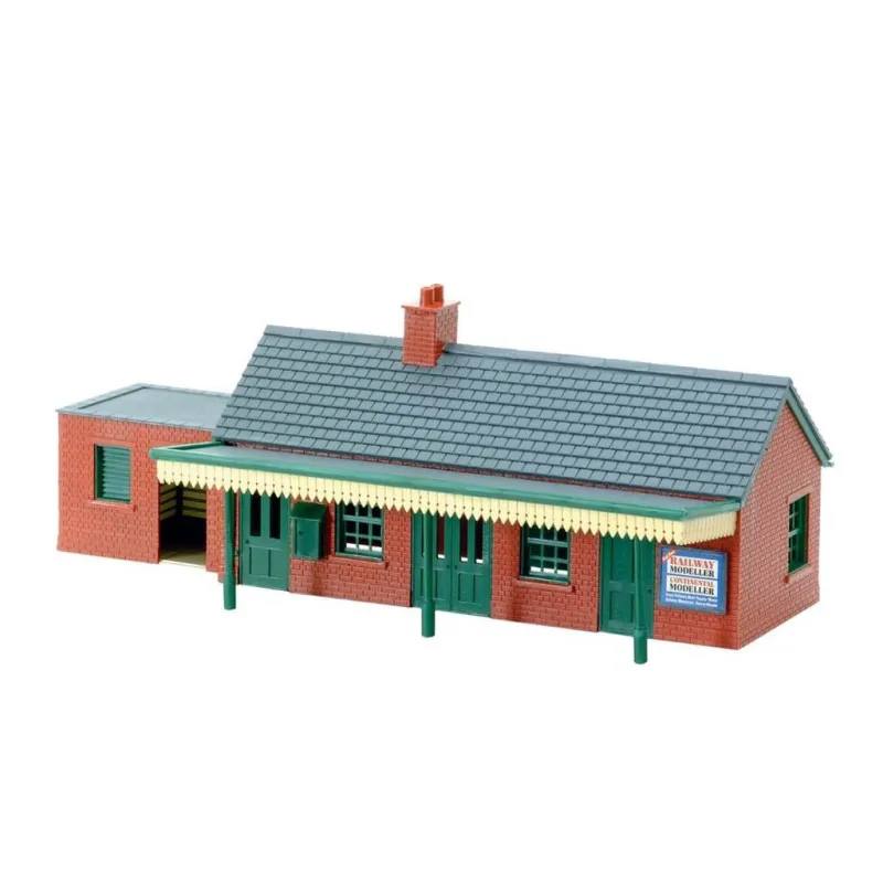 Peco Country Station Building, brick type N Gauge NB-12