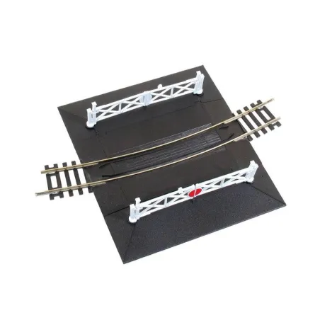 Peco Curved (No.3 Rad.) Level Crossing, complete with 2 ramps & 4 gates OO/HO Gauge ST-263