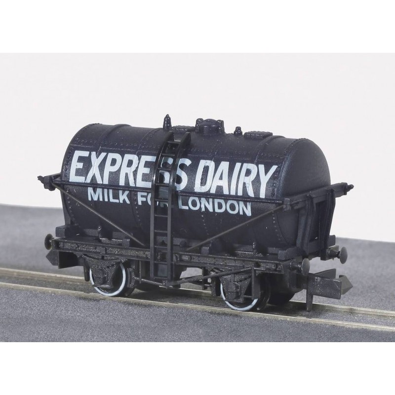 Peco Milk Tank Wagon, Express Dairies N Gauge NR-P168