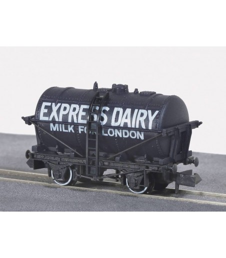 Peco Milk Tank Wagon, Express Dairies N Gauge NR-P168