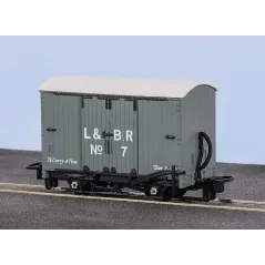 Peco OO-9 Box Van, L&B Livery No.7 OO9 Gauge GR-220B