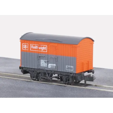 Peco Railfreight Box Van BR, red/grey N Gauge NR-42R