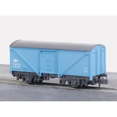 Peco Parcels Van, BR, light blue N Gauge NR-9B
