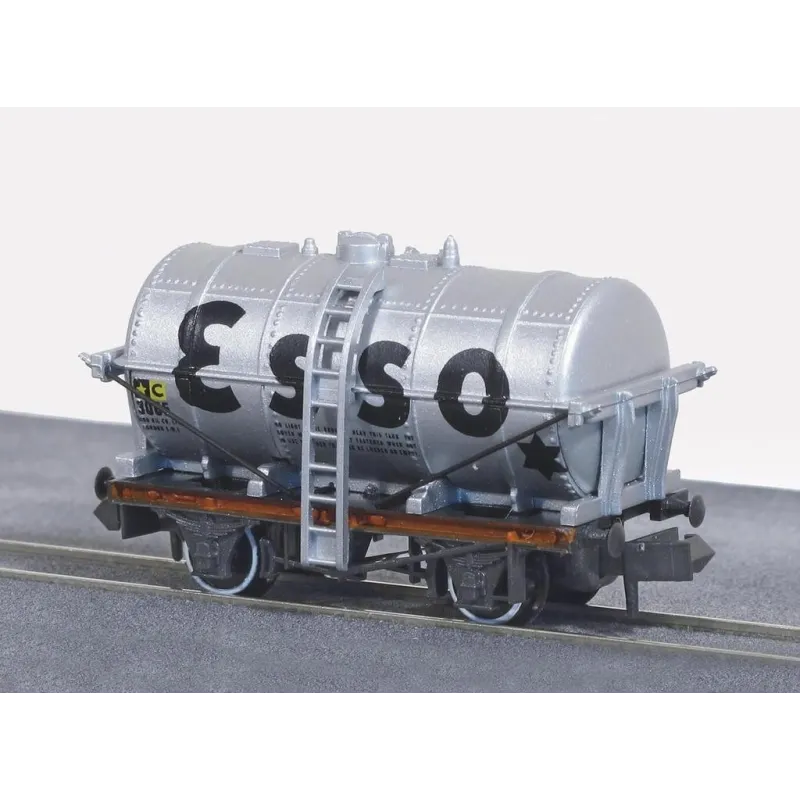 Peco Petrol Tank Wagon, ESSO N Gauge NR-P161