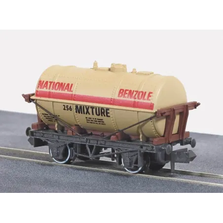 Peco Petrol Tank Wagon, National Benzole N Gauge NR-P162