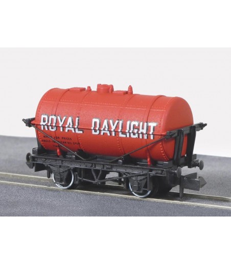 Peco Petrol Tank Wagon, Royal Daylight N Gauge NR-P163