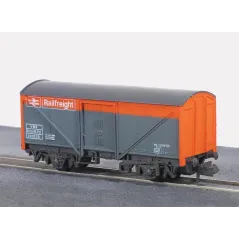 Peco Railfreight Van, BR, red/grey N Gauge NR-12R