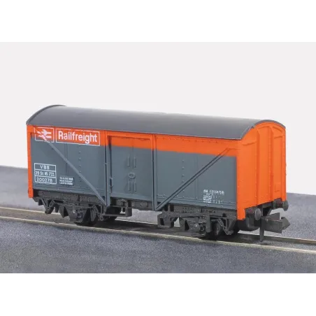 Peco Railfreight Van, BR, red/grey N Gauge NR-12R