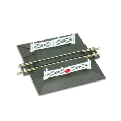 Peco Straight Level Crossing, complete with 2 ramps & 4 gates N Gauge ST-20