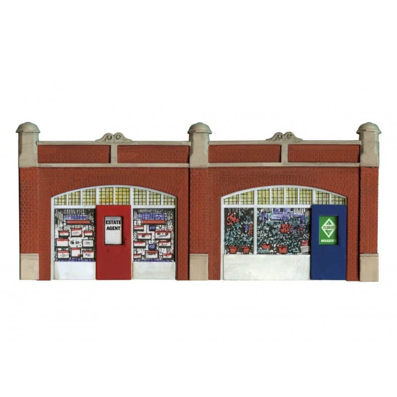 WILLS KITS Station Forecourt Shops, inc, Printed Interiors OO/HO Gauge SS18